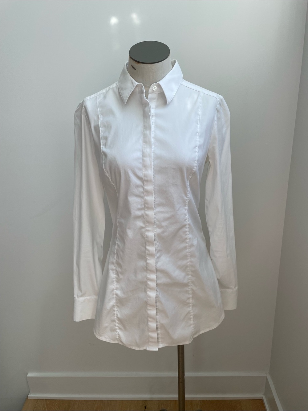 White House Black Market Fitted White Button-Down Shirt
